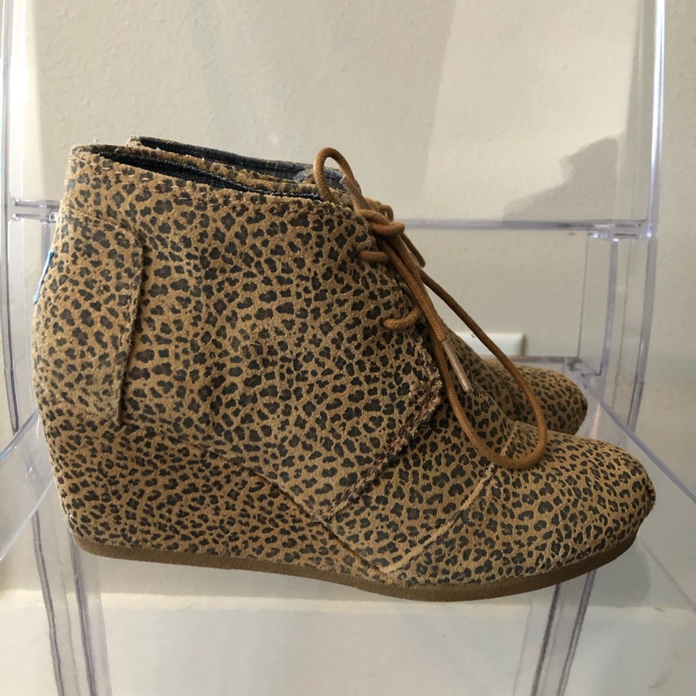 TOMS Leopard Print Wedge Booties